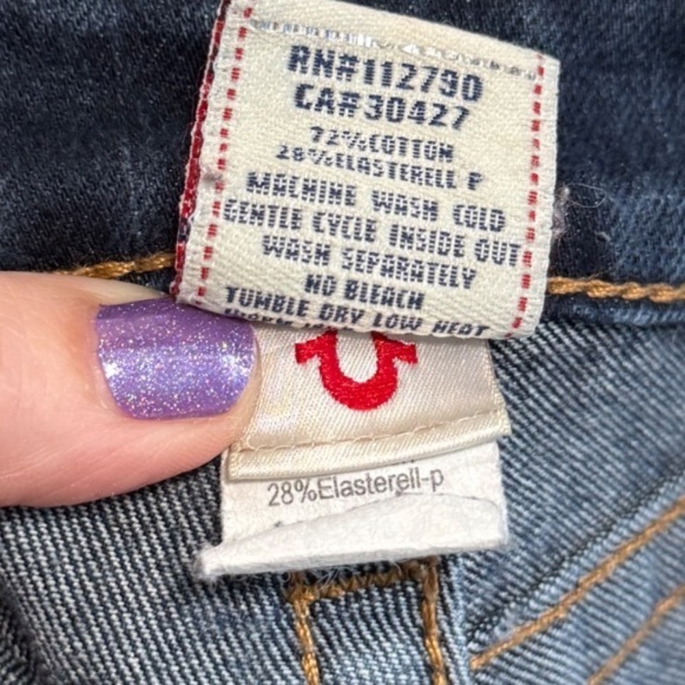 True Religion Joey Dark Wash Flare Jeans Made in USA Low Rise Size 26 - Picture 4 of 11